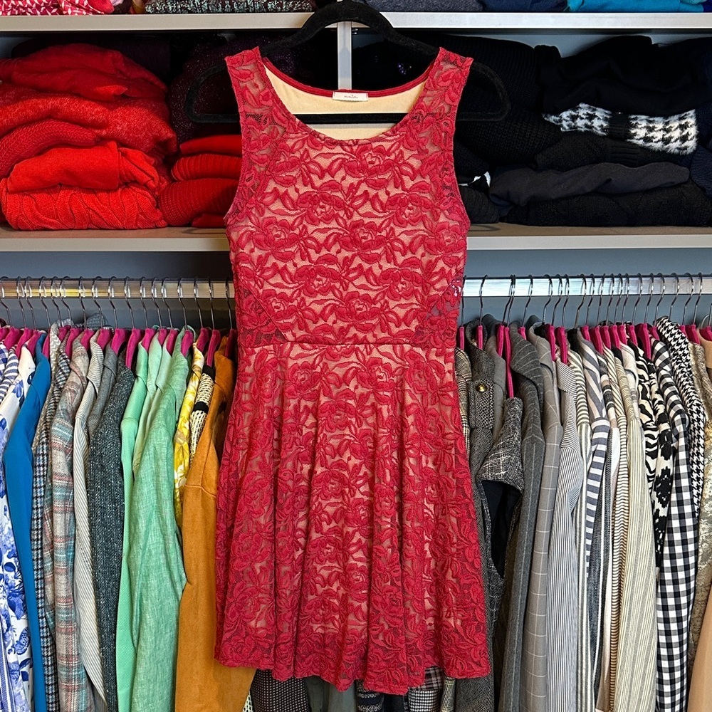 Maitai red lace sleeveless lined dress size S